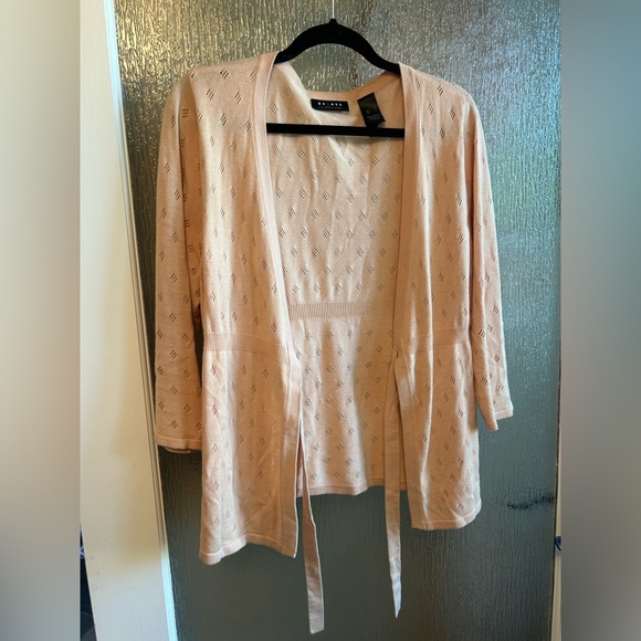 Axcess (A Liz Claiborne Company) Sweater Set - Picture 12 of 14